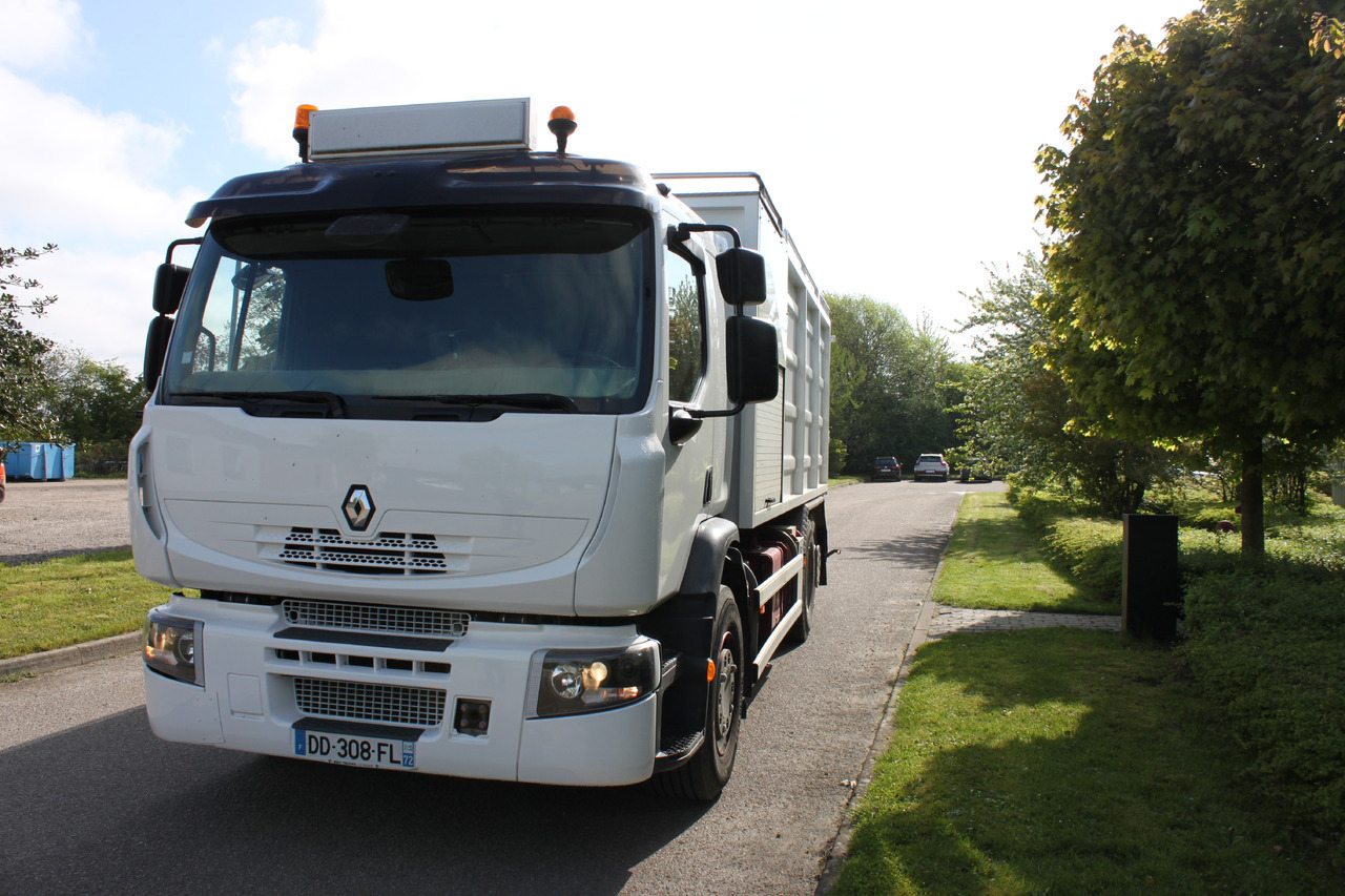 Renault VacuDrain 948 - Vacuum truck: picture 2 Renault VacuDrain 948 - Vacuum truck: picture 2