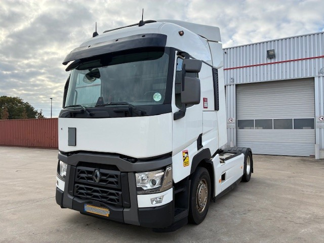 Renault Trucks T - Tractor unit: picture 1 Renault Trucks T - Tractor unit: picture 1