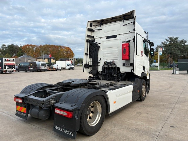 Renault Trucks T - Tractor unit: picture 3 Renault Trucks T - Tractor unit: picture 3