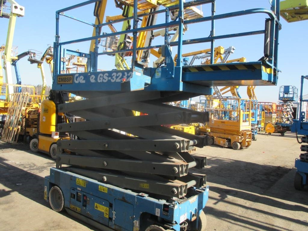 Genie GS 3232 - Scissor lift: picture 4 Genie GS 3232 - Scissor lift: picture 4