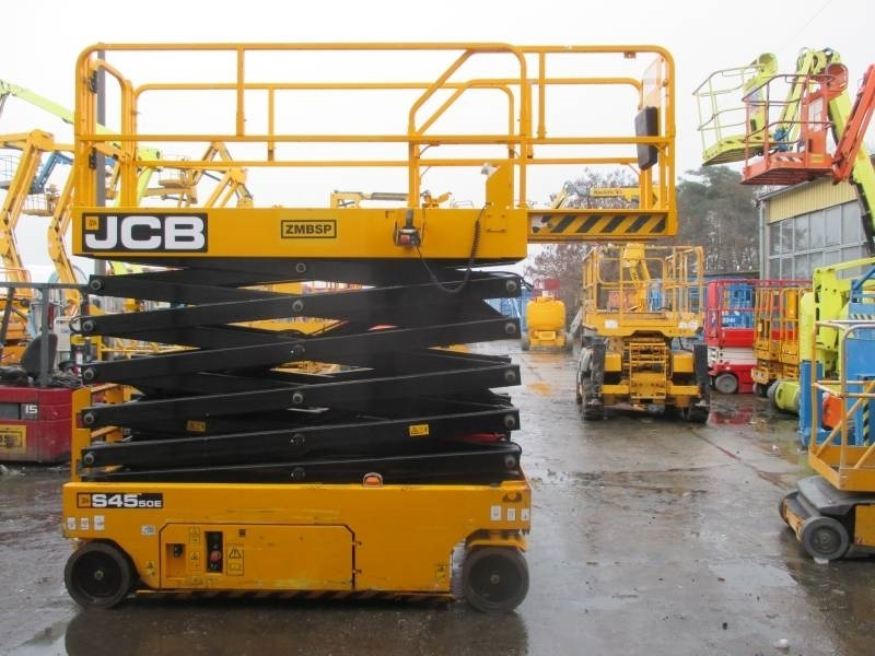 JCB S4550E  - Scissor lift: picture 5 JCB S4550E  - Scissor lift: picture 5