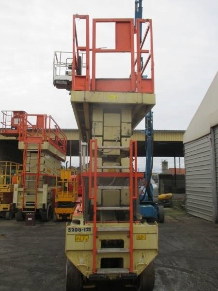 Scissor lift JLG Liftlux 180-12: picture 8