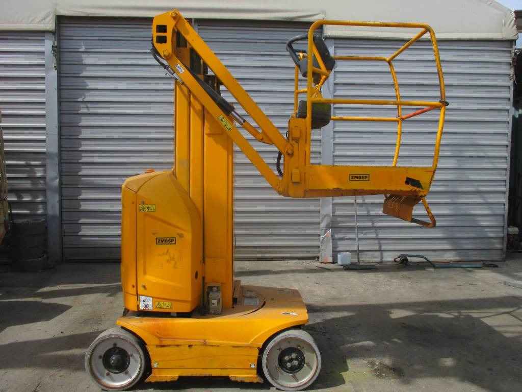 JLG Toucan 8 E - Vertical mast lift: picture 1 JLG Toucan 8 E - Vertical mast lift: picture 1