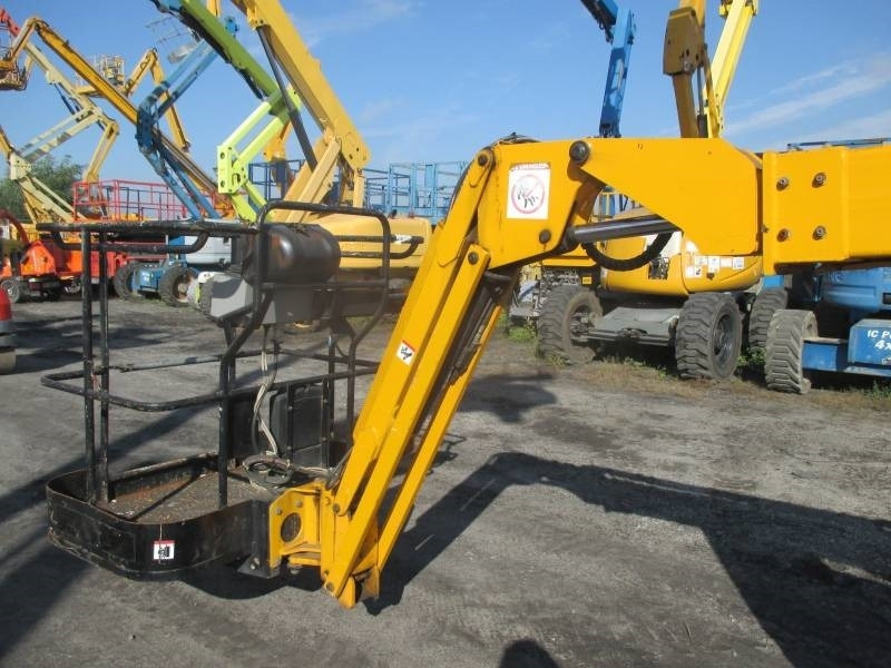 Manitou 170 AETJ - Articulated boom: picture 3 Manitou 170 AETJ - Articulated boom: picture 3