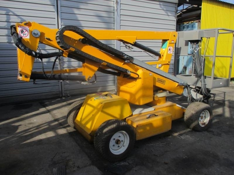 Niftylift HR 12 N D E Bi-Energy - Articulated boom: picture 3 Niftylift HR 12 N D E Bi-Energy - Articulated boom: picture 3