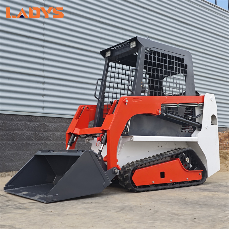 LADYS LA670 Mini Small Skid Steer Loader Compact Track Diesel Mini Skid Steer Loader For Sale With Small Mini Skid Steer Attachments 4 In 1 Bucket - Skid steer loader: picture 1 LADYS LA670 Mini Small Skid Steer Loader Compact Track Diesel Mini Skid Steer Loader For Sale With Small Mini Skid Steer Attachments 4 In 1 Bucket - Skid steer loader: picture 1