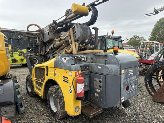 ATLAS COPCO ROCK BUGGY - Drilling rig: picture 4 ATLAS COPCO ROCK BUGGY - Drilling rig: picture 4