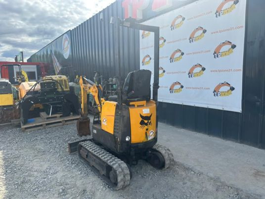 Bobcat E08 à 10900 € HT - Mini excavator: picture 4 Bobcat E08 à 10900 € HT - Mini excavator: picture 4