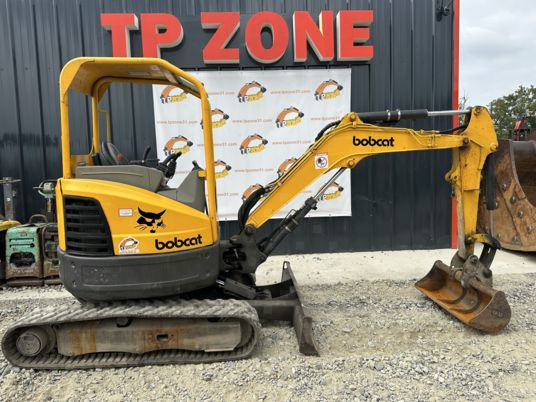 Bobcat E26 à 16900 € HT - Mini excavator: picture 1 Bobcat E26 à 16900 € HT - Mini excavator: picture 1