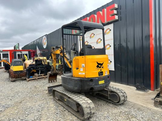 Bobcat E26 à 18 500 € HT - Mini excavator: picture 4 Bobcat E26 à 18 500 € HT - Mini excavator: picture 4