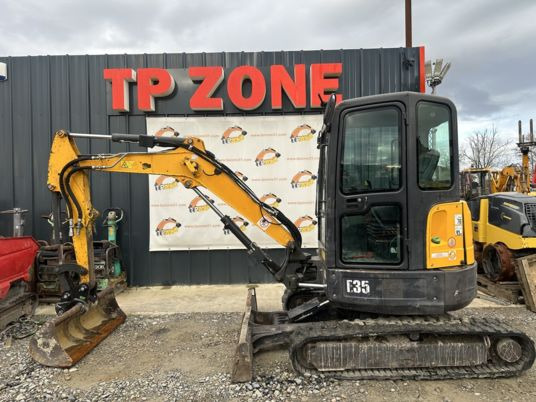 Bobcat E35 CLIM à 22 500 € HT - Mini excavator: picture 2 Bobcat E35 CLIM à 22 500 € HT - Mini excavator: picture 2