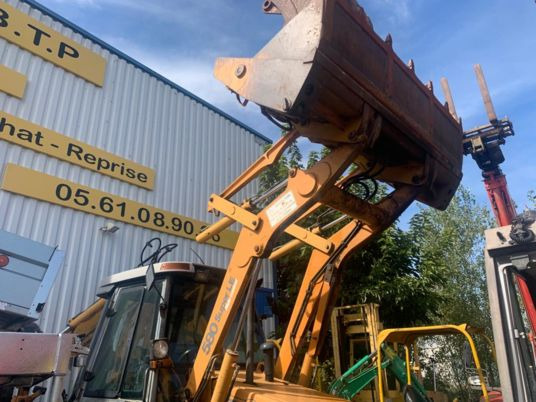 Case 580 SUPER LE Ride Control - Backhoe loader: picture 5 Case 580 SUPER LE Ride Control - Backhoe loader: picture 5