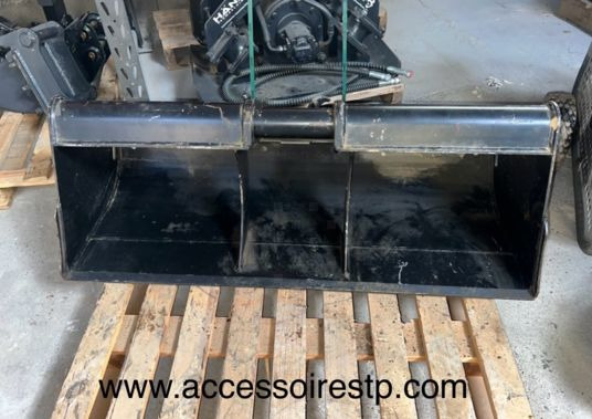 Godet de curage terex - Bucket: picture 1 Godet de curage terex - Bucket: picture 1