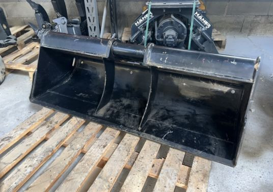 Godet de curage terex - Bucket: picture 2 Godet de curage terex - Bucket: picture 2