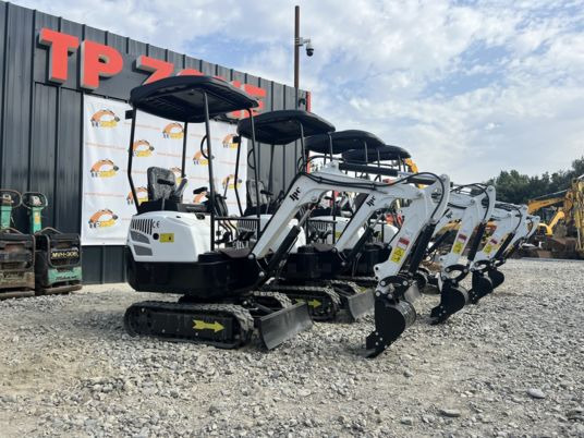 JPC HT13 - Mini excavator: picture 4 JPC HT13 - Mini excavator: picture 4