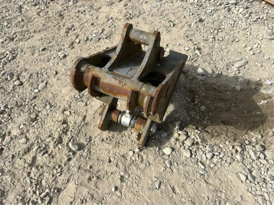 Kit de réversibilité godet M4 - Quick coupler for Construction machinery: picture 5 Kit de réversibilité godet M4 - Quick coupler for Construction machinery: picture 5