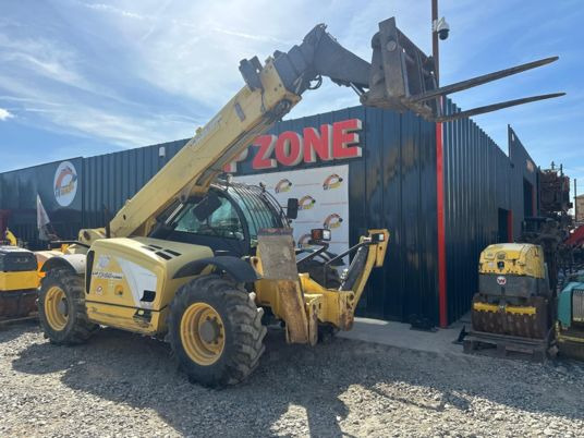 New Holland LM1745 - 17M - 4T5 à 29900 € HT - Telescopic handler: picture 1 New Holland LM1745 - 17M - 4T5 à 29900 € HT - Telescopic handler: picture 1