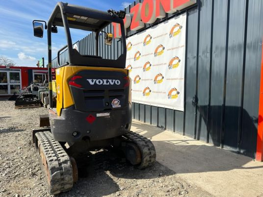 Volvo ECR25D à 23900 euros HT - Mini excavator: picture 2 Volvo ECR25D à 23900 euros HT - Mini excavator: picture 2