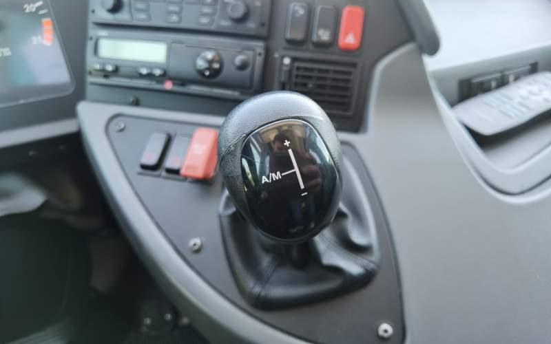 Coach Mercedes-Benz Tourismo RHD-M EURO 6: picture 9