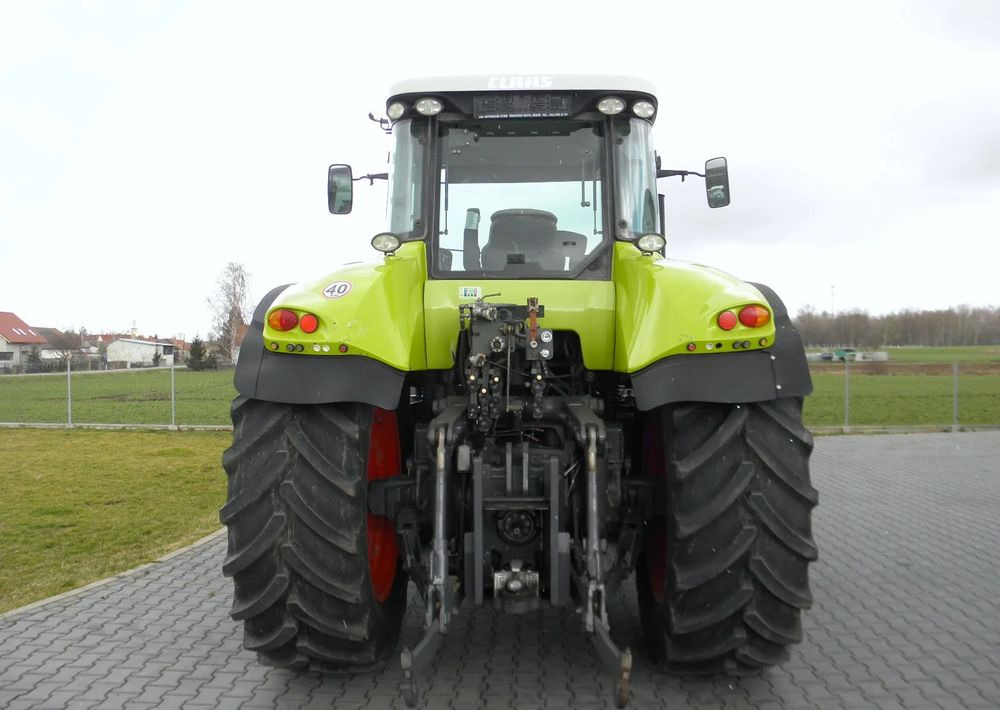 Farm tractor Claas Axion 820 2008 Rok, Skrzynia HEXASHIFT, Nie Malowany, Stan Bardzo Dobry: picture 9