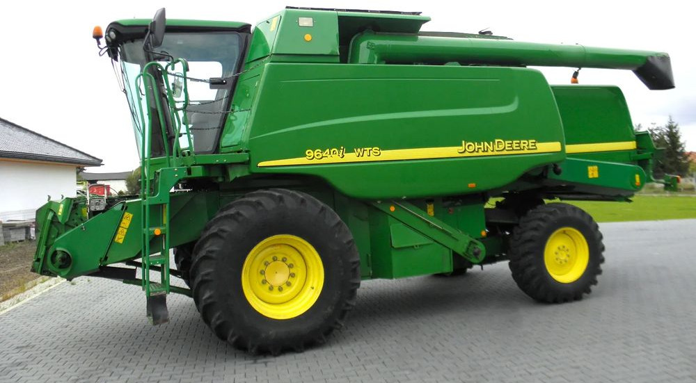 John Deere WTS 9640i 2006 Rok , Nowsza Wersja, heder,6,7m, Greenstar, Nie Malowany, Stan Bardzo Dobry - Combine harvester: picture 1 John Deere WTS 9640i 2006 Rok , Nowsza Wersja, heder,6,7m, Greenstar, Nie Malowany, Stan Bardzo Dobry - Combine harvester: picture 1