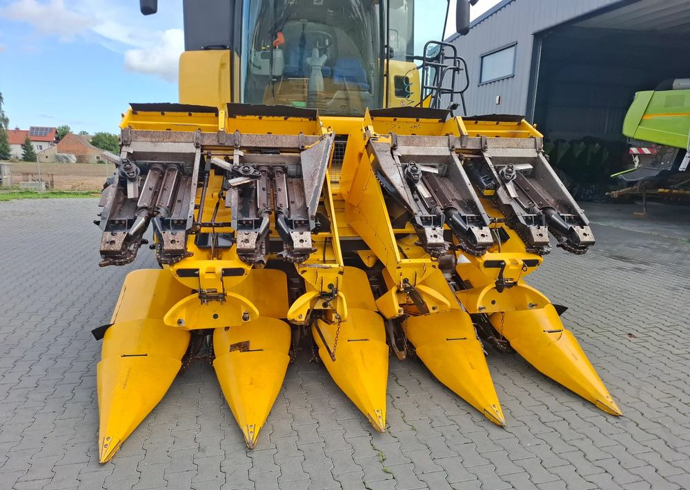 New Holland 8-75 2012 Rok, Przystawka do kukurydzy , Nie malowana, Stan Idealny - Corn header: picture 5 New Holland 8-75 2012 Rok, Przystawka do kukurydzy , Nie malowana, Stan Idealny - Corn header: picture 5