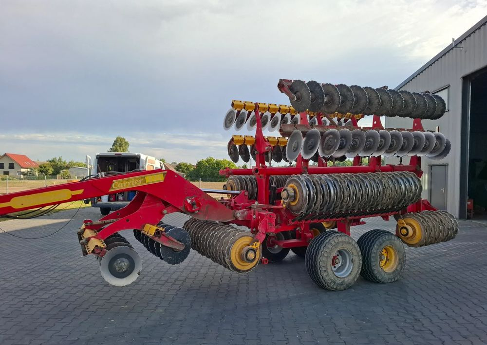 Väderstad Carrier 820 2011 rok , Nowe Talerze , Nie Malowany , Stan Bardzo Dobry - Soil tillage equipment: picture 4 Väderstad Carrier 820 2011 rok , Nowe Talerze , Nie Malowany , Stan Bardzo Dobry - Soil tillage equipment: picture 4