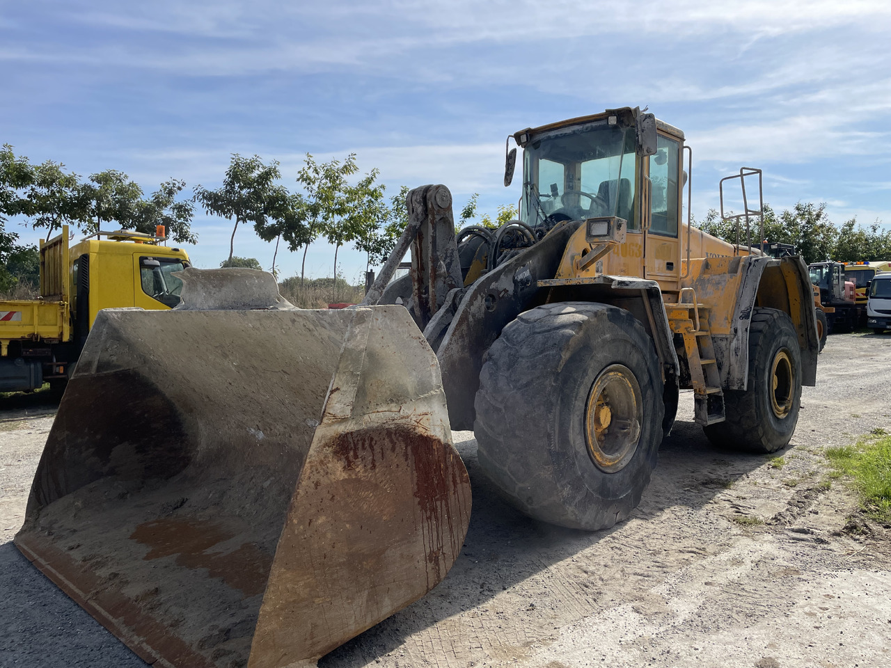 - Construction machinery: picture 1 - Construction machinery: picture 1