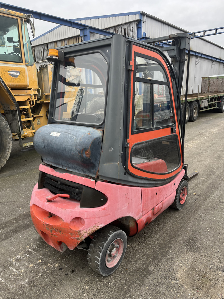 FENWICK H18 1t8 - LPG forklift: picture 4 FENWICK H18 1t8 - LPG forklift: picture 4