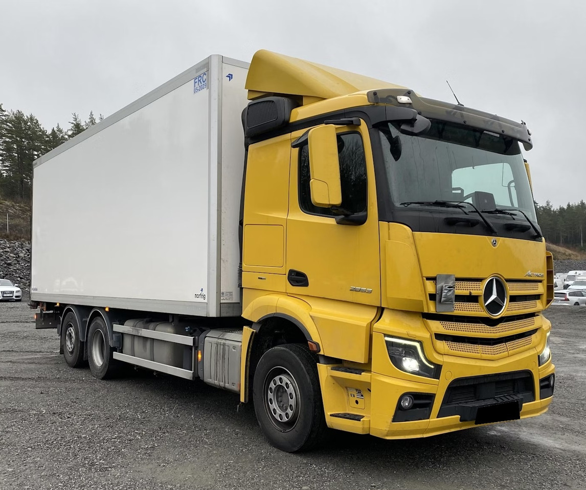 MERCEDES-BENZ Atego 2853 - Refrigerator truck: picture 3 MERCEDES-BENZ Atego 2853 - Refrigerator truck: picture 3