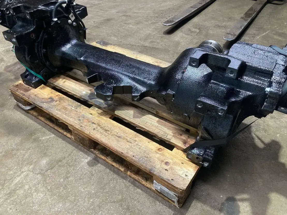 ZF Hinterachse ZF AV 133/87 4472037311 6,20 A6443501101 Citaro Mercedes C2 Euro - Rear axle for Bus: picture 5 ZF Hinterachse ZF AV 133/87 4472037311 6,20 A6443501101 Citaro Mercedes C2 Euro - Rear axle for Bus: picture 5