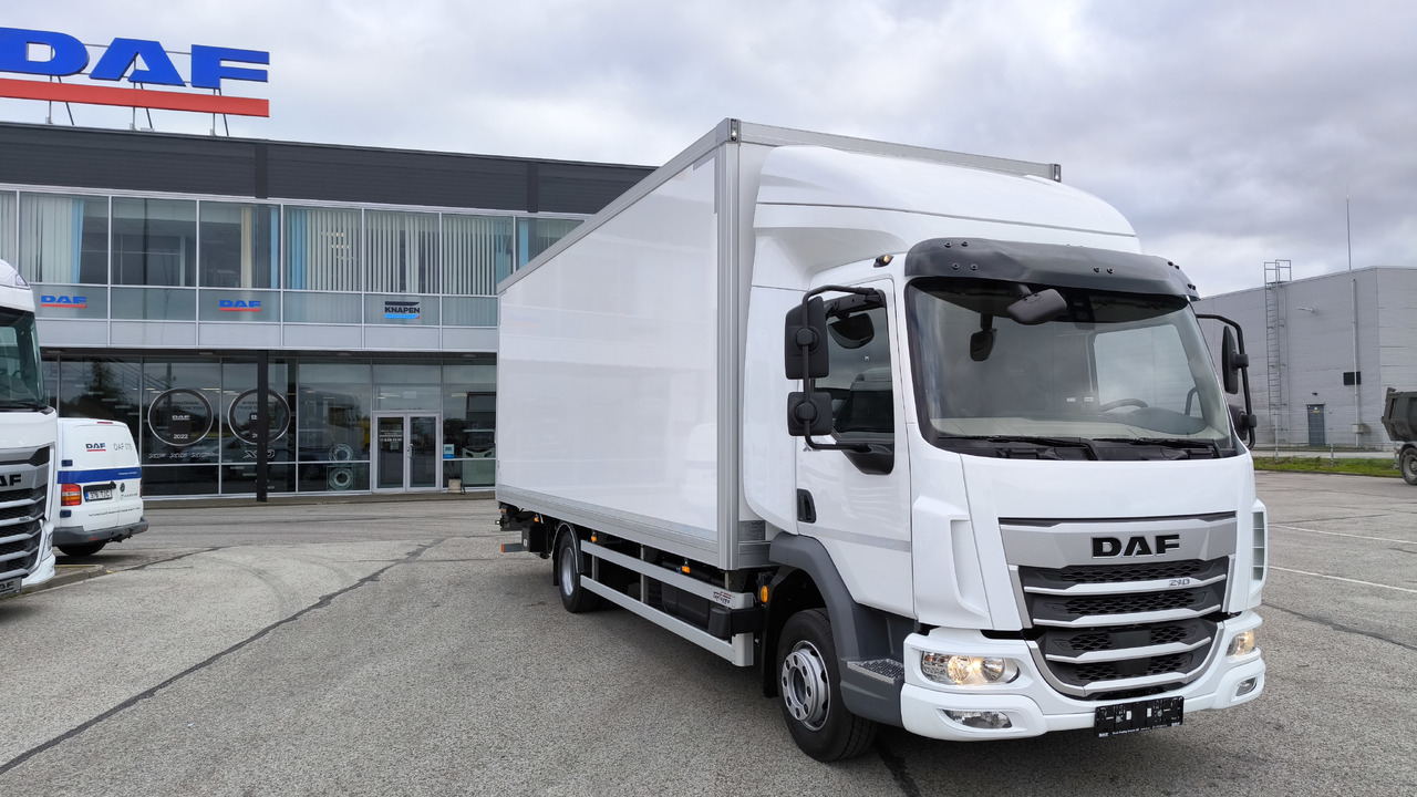 DAF XB 210 FA - Box truck: picture 5 DAF XB 210 FA - Box truck: picture 5