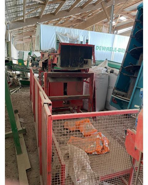 DOWNS BOX - Potato equipment: picture 2 DOWNS BOX - Potato equipment: picture 2