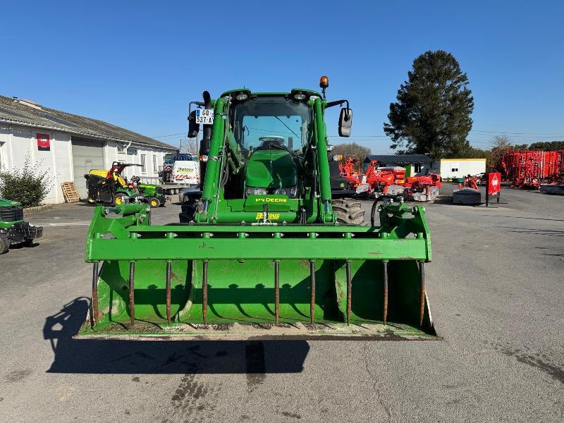 JOHN DEERE 6120M - Farm tractor: picture 3 JOHN DEERE 6120M - Farm tractor: picture 3