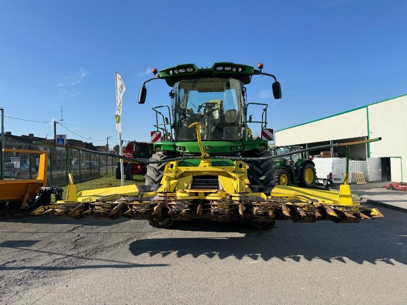 JOHN DEERE 8500 - Forage harvester: picture 2 JOHN DEERE 8500 - Forage harvester: picture 2