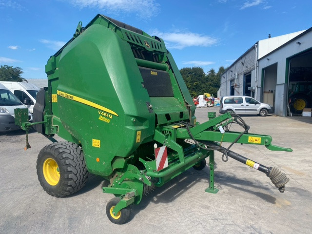 JOHN DEERE V461M - Round baler: picture 4 JOHN DEERE V461M - Round baler: picture 4