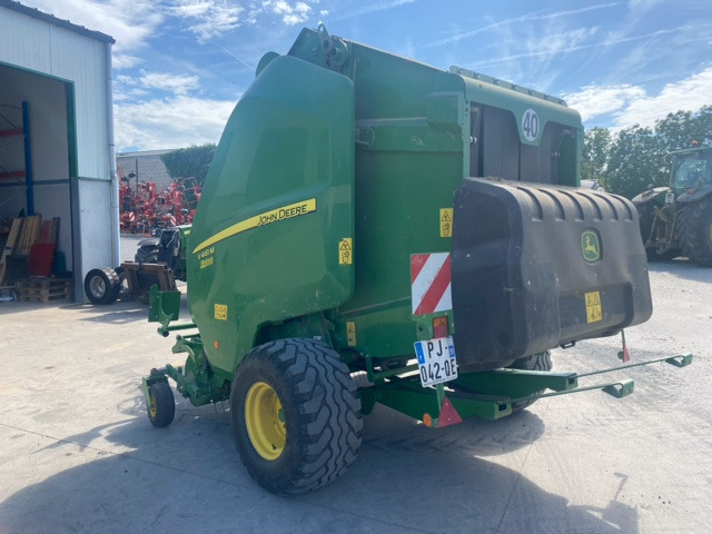JOHN DEERE V461M - Round baler: picture 2 JOHN DEERE V461M - Round baler: picture 2