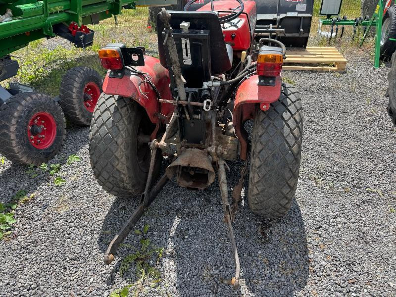 MASSEY-FERGUSON 200 - Farm tractor: picture 5 MASSEY-FERGUSON 200 - Farm tractor: picture 5