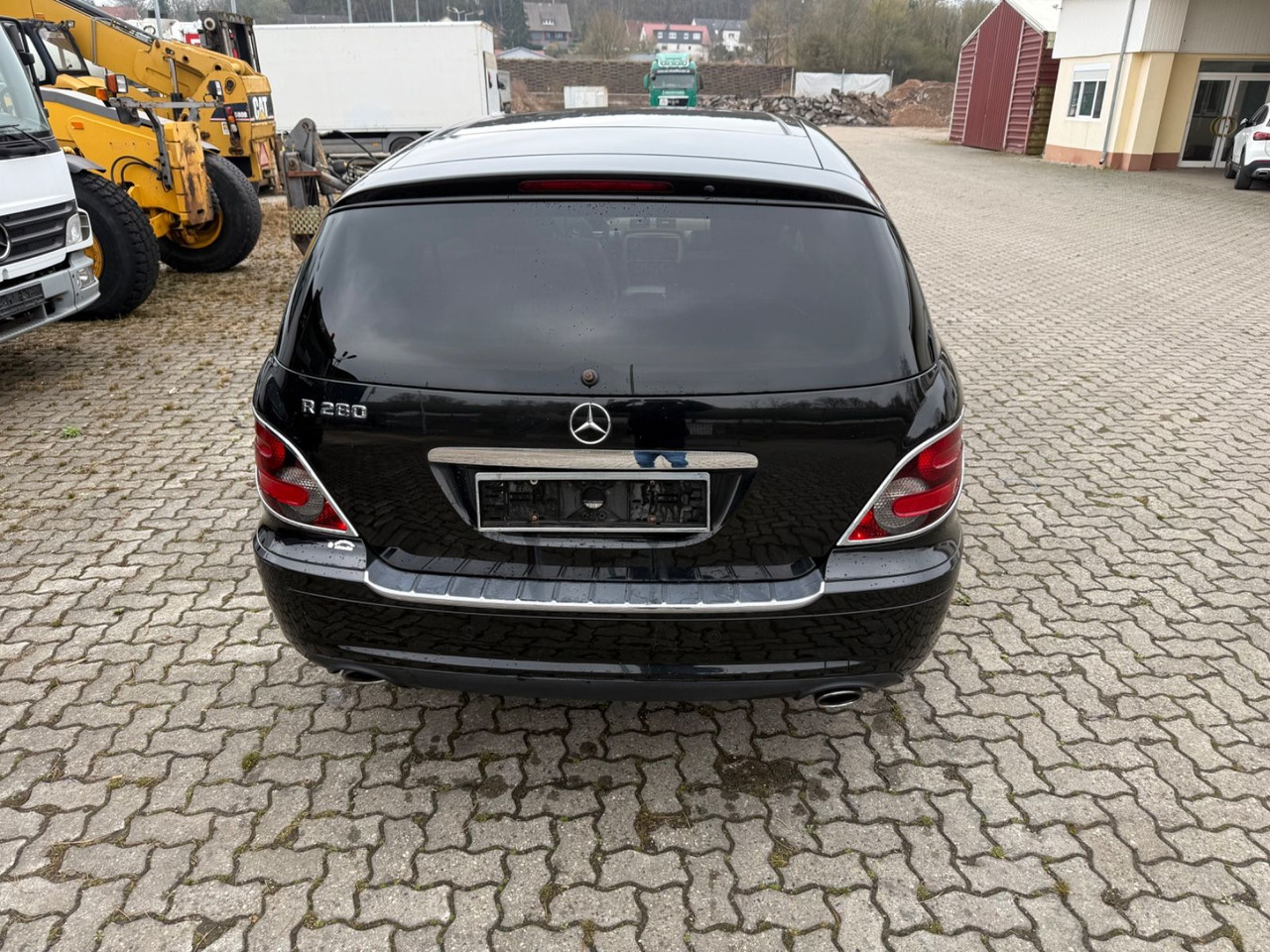 Mercedes-Benz R - SUV: picture 3 Mercedes-Benz R - SUV: picture 3