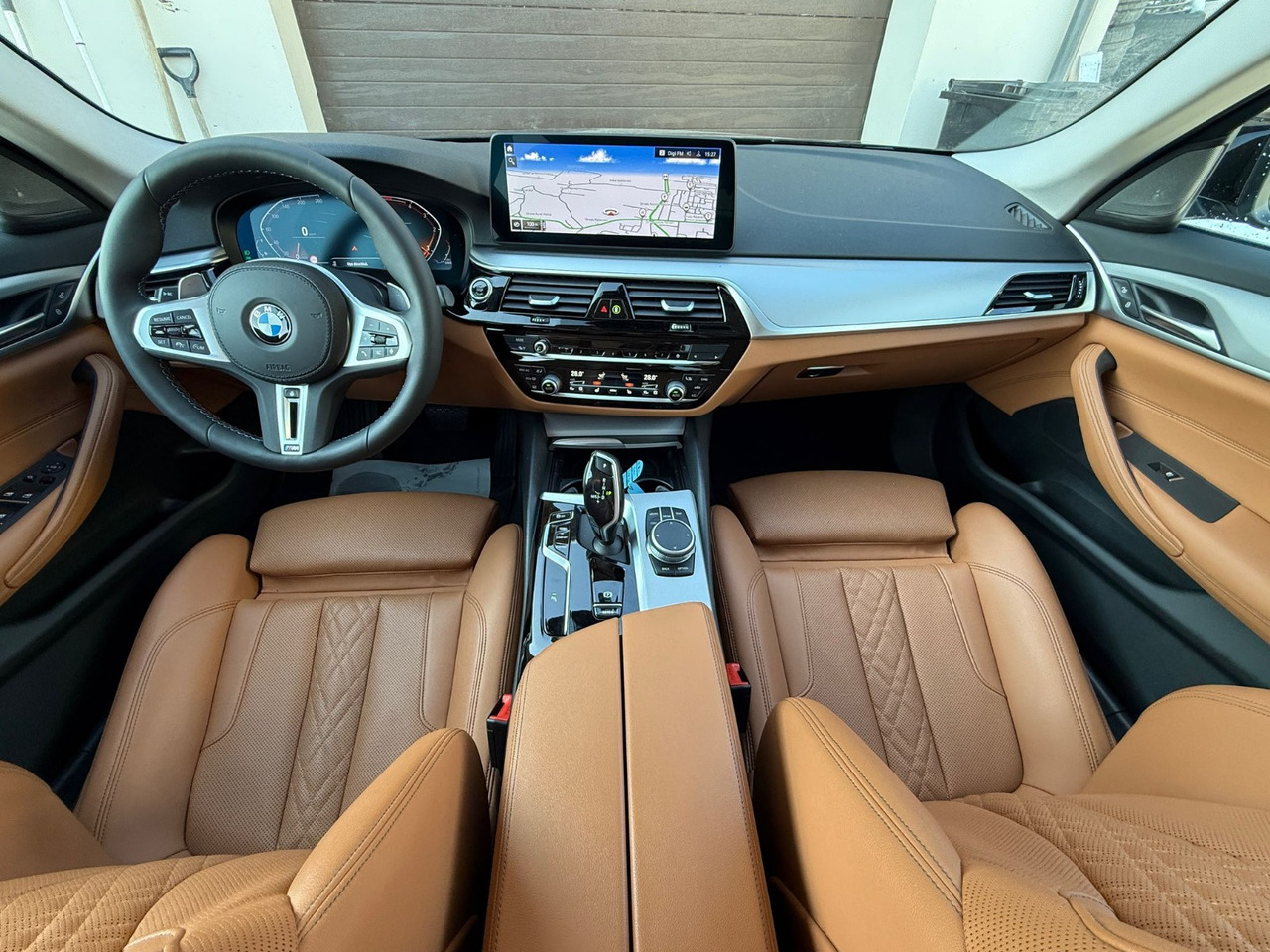 BMW 520D MILDHYBRID - Sedan: picture 5 BMW 520D MILDHYBRID - Sedan: picture 5