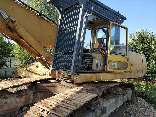 Excavator Komatsu PC 400-LC 5 with long arm - Crawler excavator: picture 2 Excavator Komatsu PC 400-LC 5 with long arm - Crawler excavator: picture 2