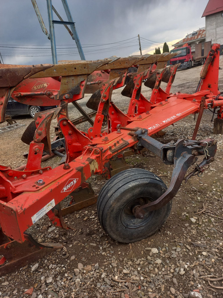 KUHN MM 151.5E.T Plow - Plow: picture 5 KUHN MM 151.5E.T Plow - Plow: picture 5