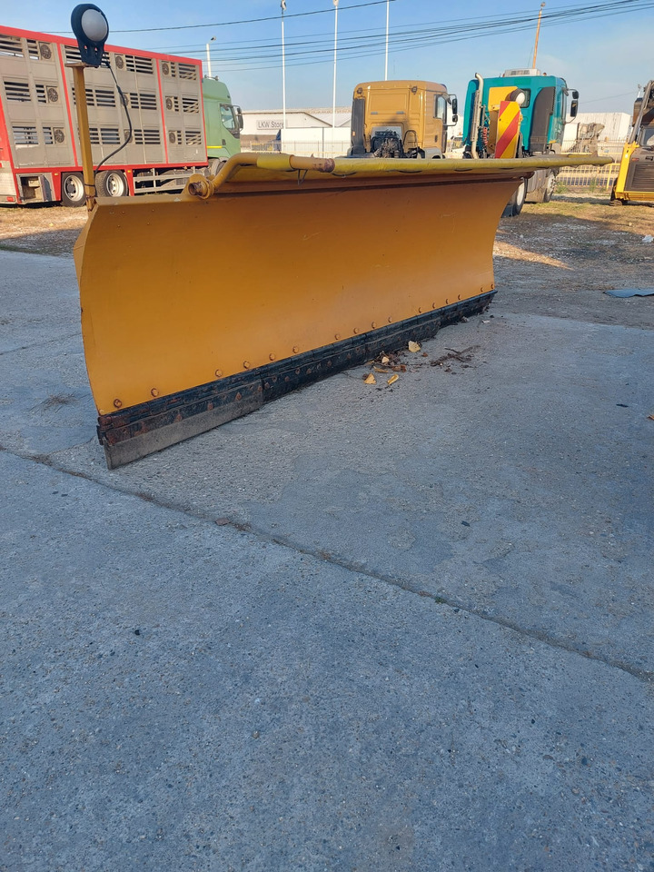 Nido Plow / Snow Blade / – Nido Universal Electrohidraulik – Sn 159 - Snow plough: picture 1 Nido Plow / Snow Blade / – Nido Universal Electrohidraulik – Sn 159 - Snow plough: picture 1