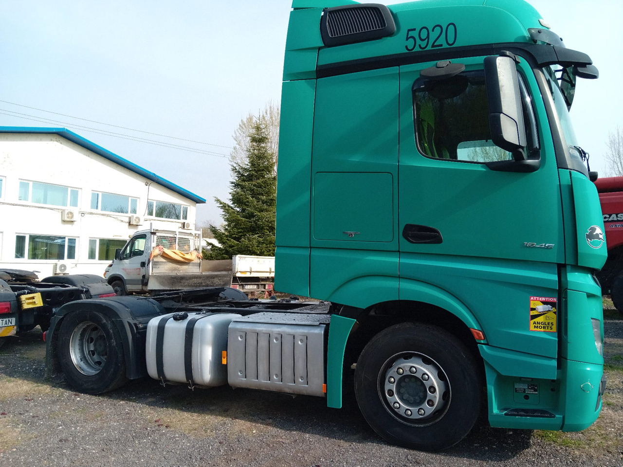 Mercedes-Benz Actros 18.45 - Tractor unit: picture 5 Mercedes-Benz Actros 18.45 - Tractor unit: picture 5
