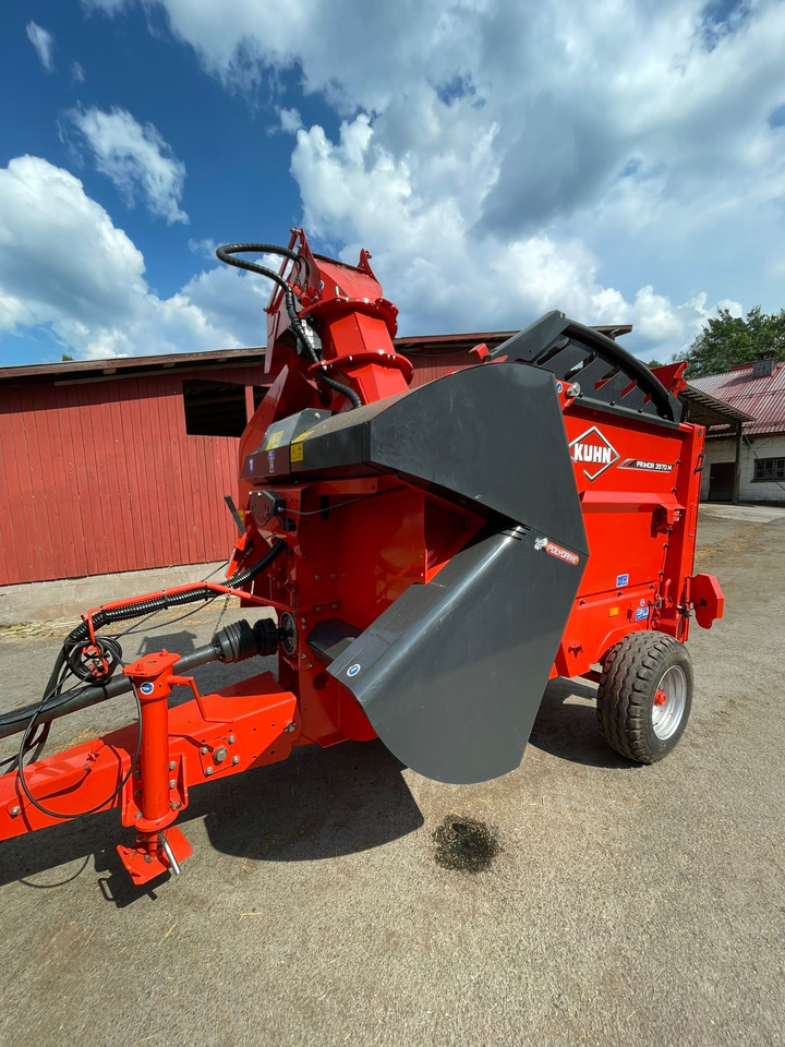 KUHN Primor 3570M hinattava paalisilppuri - Livestock equipment: picture 1 KUHN Primor 3570M hinattava paalisilppuri - Livestock equipment: picture 1