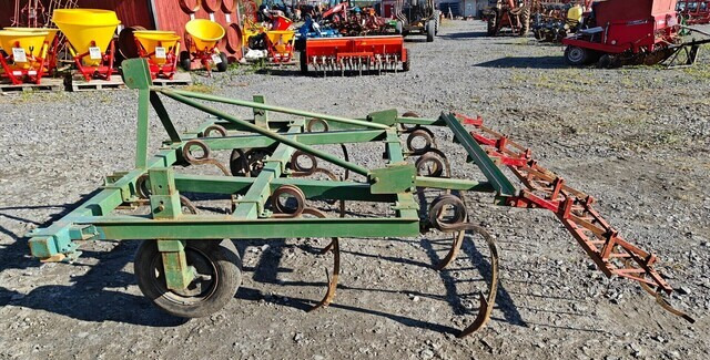 Kultivaattori 10-piikkinen - työleveys 240cm - Cultivator: picture 2 Kultivaattori 10-piikkinen - työleveys 240cm - Cultivator: picture 2