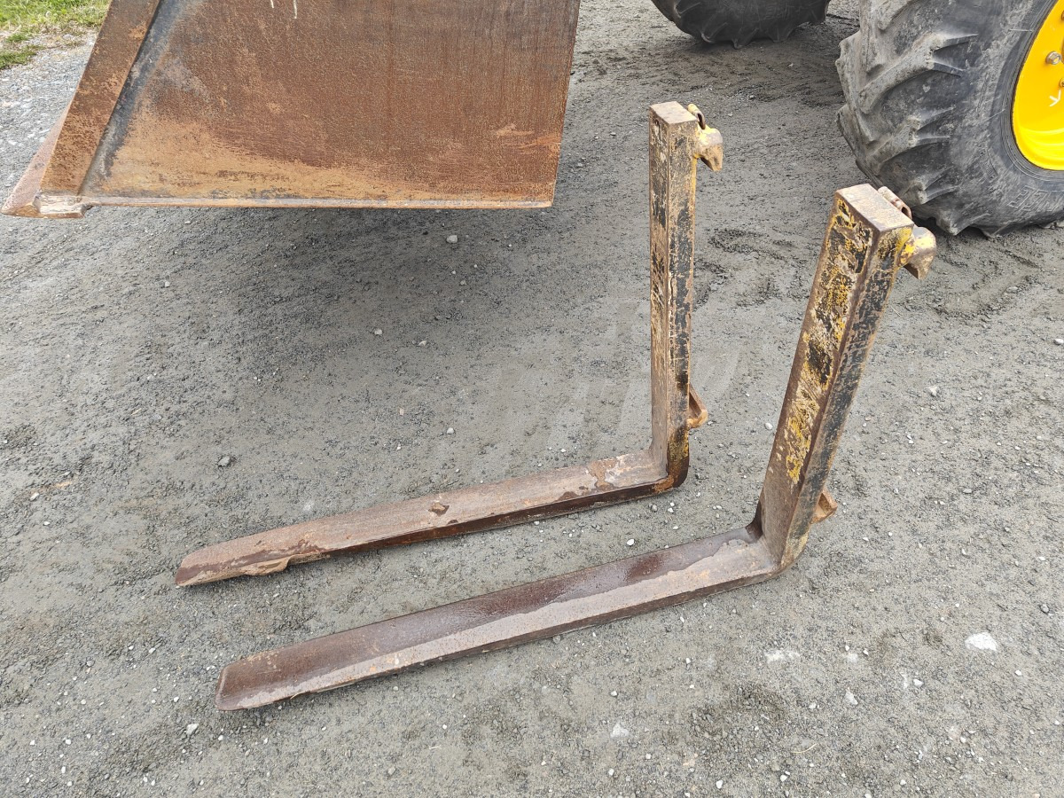 Telescopic handler MATBRO 280: picture 8