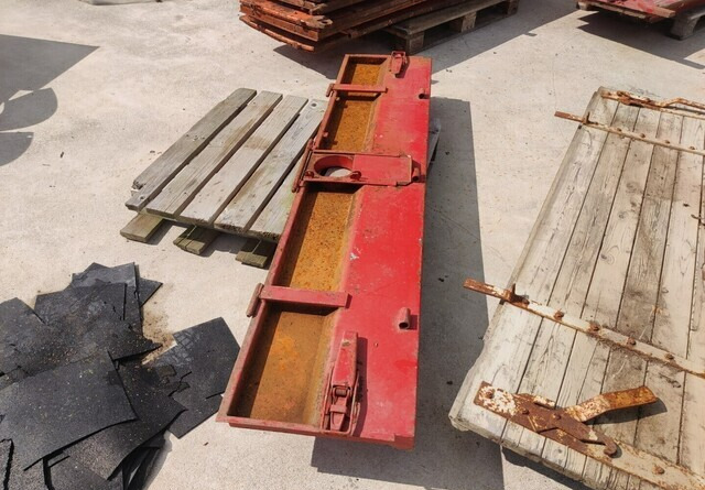 Peräkärryn metallilaita - K 42cm ja L 205cm - Body and exterior for Farm tipping trailer/ Dumper: picture 3 Peräkärryn metallilaita - K 42cm ja L 205cm - Body and exterior for Farm tipping trailer/ Dumper: picture 3