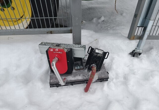 Troax verkkoaitaelementtejä ja tolppia ERÄ - Construction equipment: picture 3 Troax verkkoaitaelementtejä ja tolppia ERÄ - Construction equipment: picture 3