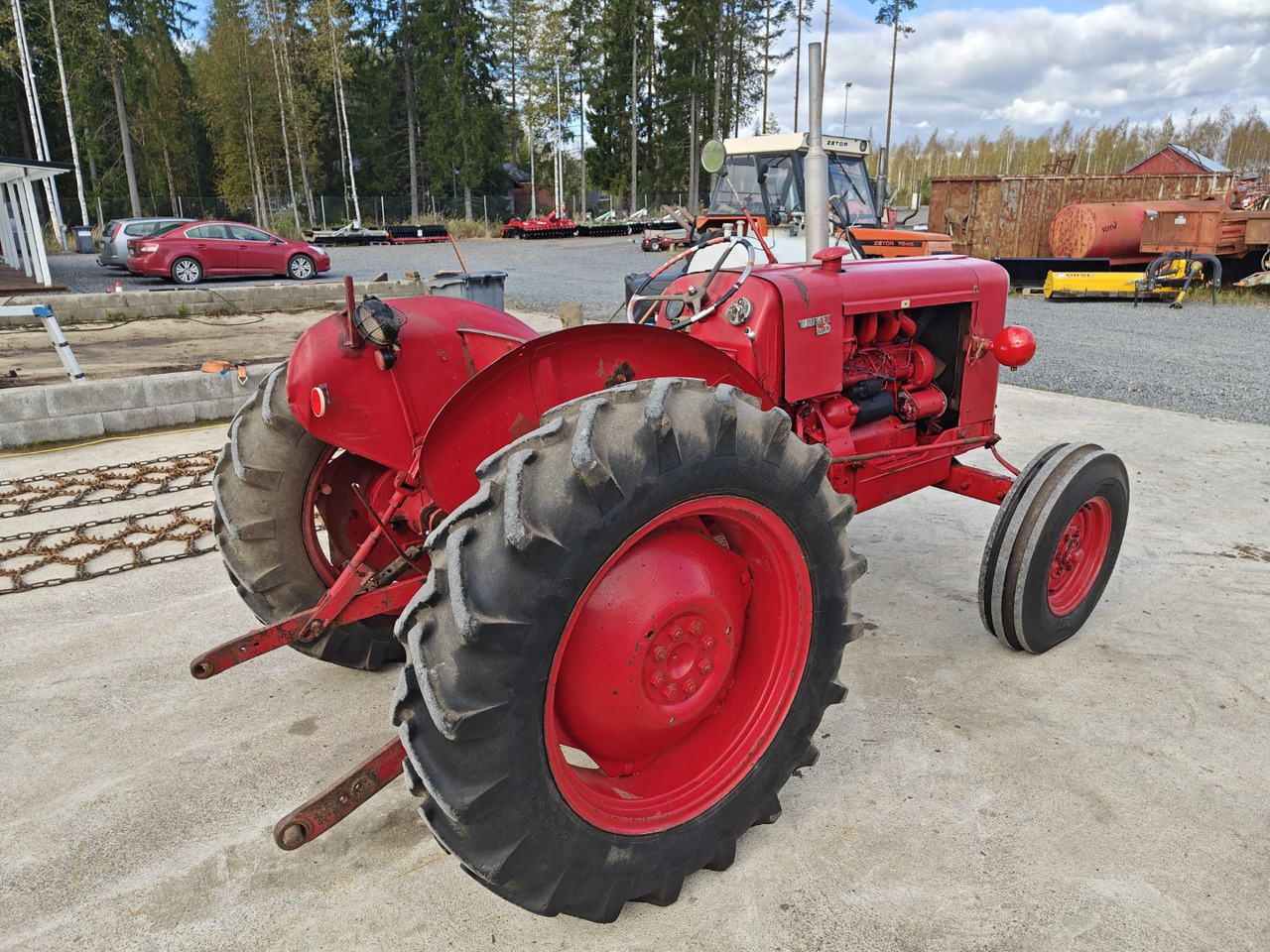 VALMET 361D - Farm tractor: picture 2 VALMET 361D - Farm tractor: picture 2